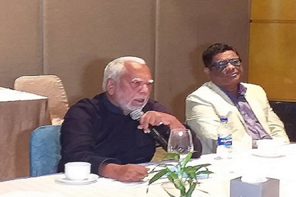 প্রণোদনার মাধ্যমে কোম্পানিগুলোকে তালিকাভুক্ত করতে হবে : আবু আহমেদ