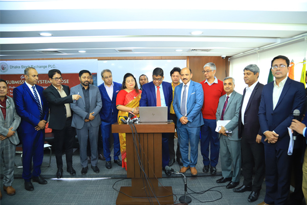 ‘স্মার্ট বাংলাদেশ গড়তে হলে পুঁজিবাজারকে এগিয়ে নিয়ে যেতে হবে’