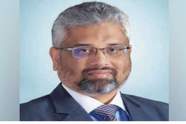 ডিএসই’র পরিচালকের শেয়ার কারসাজির অভিযোগ তদন্তের নির্দেশ