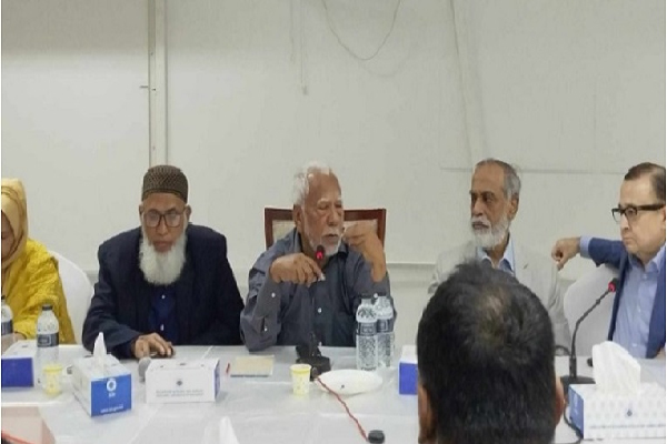 নিয়ন্ত্রক সংস্থাই মিউচুয়াল ফান্ডের উন্নয়নে বাধা