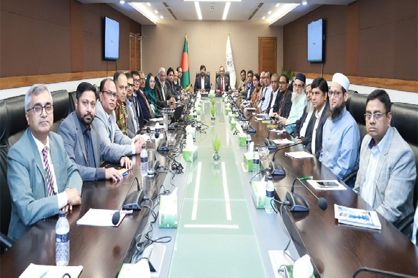 শেয়ারবাজার উন্নয়নে বিএসইসির সঙ্গে ডিএসইর বৈঠক