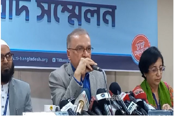 দেশের শেয়ারবাজার এখনো অস্থিতিশীল: টিআইবি