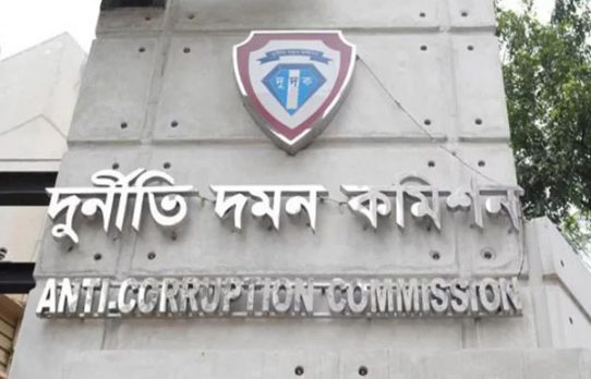 আড়াইশ কোটি টাকার শেয়ার কেলেঙ্কারি, তদন্তে নতুন পদক্ষেপ দুদকের
