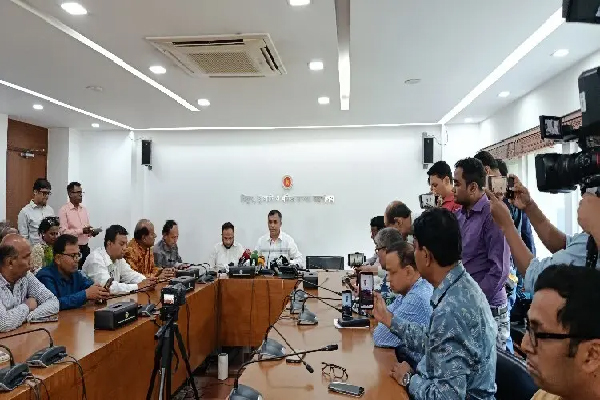 আইপিও আনতে ব্যর্থ মার্চেন্ট ব্যাংকগুলোকে বিএসইসির কড়া হুঁশিয়ারি