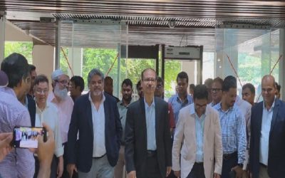 দায়িত্ব নেওয়ার পর প্রথমবার বিএসইসি কার্যালয়ে নতুন চেয়ারম্যান মাসুদ খান
