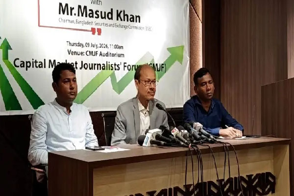 পুঁজিবাজারে আস্থা ফেরাতে দীর্ঘমেয়াদি পরিকল্পনা নিয়ে কাজ করছি: বিএসইসি চেয়ারম্যান