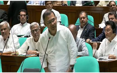 পুঁজিবাজারে অনিয়মকারীদের বিরুদ্ধে কঠোর ব্যবস্থা, আস্থা ফেরাতে ১২ দফা উদ্যোগ
