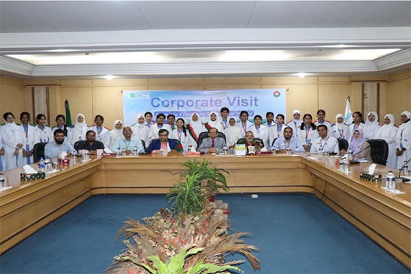 অর্থনীতির গতিশীলতায় শক্তিশালী শেয়ারবাজারের গুরুত্ব অপরিসীম: সিএসই এমডি