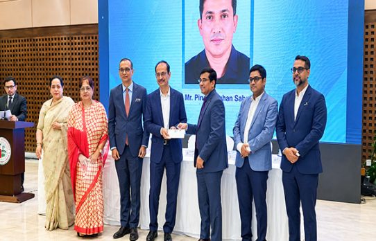 অনিয়মে ক্ষতিগ্রস্ত ১৭ হাজার ৩৩২ বিনিয়োগকারী পাচ্ছেন পুরো টাকা