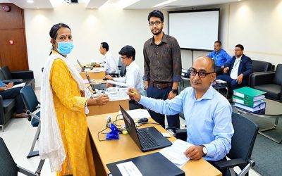 বিএসইসি-ডিএসইর উদ্যোগে মশিহর সিকিউরিটিজের বিনিয়োগকারীদের অর্থ ফেরত শুরু