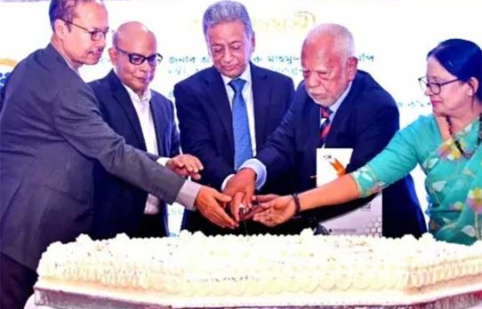 শেয়ারবাজারে আসছে বড় পরিবর্তন, ‘নো পেপার, নাথিং পেপার’ নীতিতে জোর