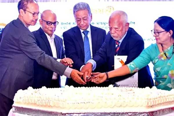 শেয়ারবাজারে আসছে বড় পরিবর্তন, ‘নো পেপার, নাথিং পেপার’ নীতিতে জোর